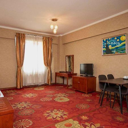 Ub City Hotel Ulaanbaatar Ngoại thất bức ảnh